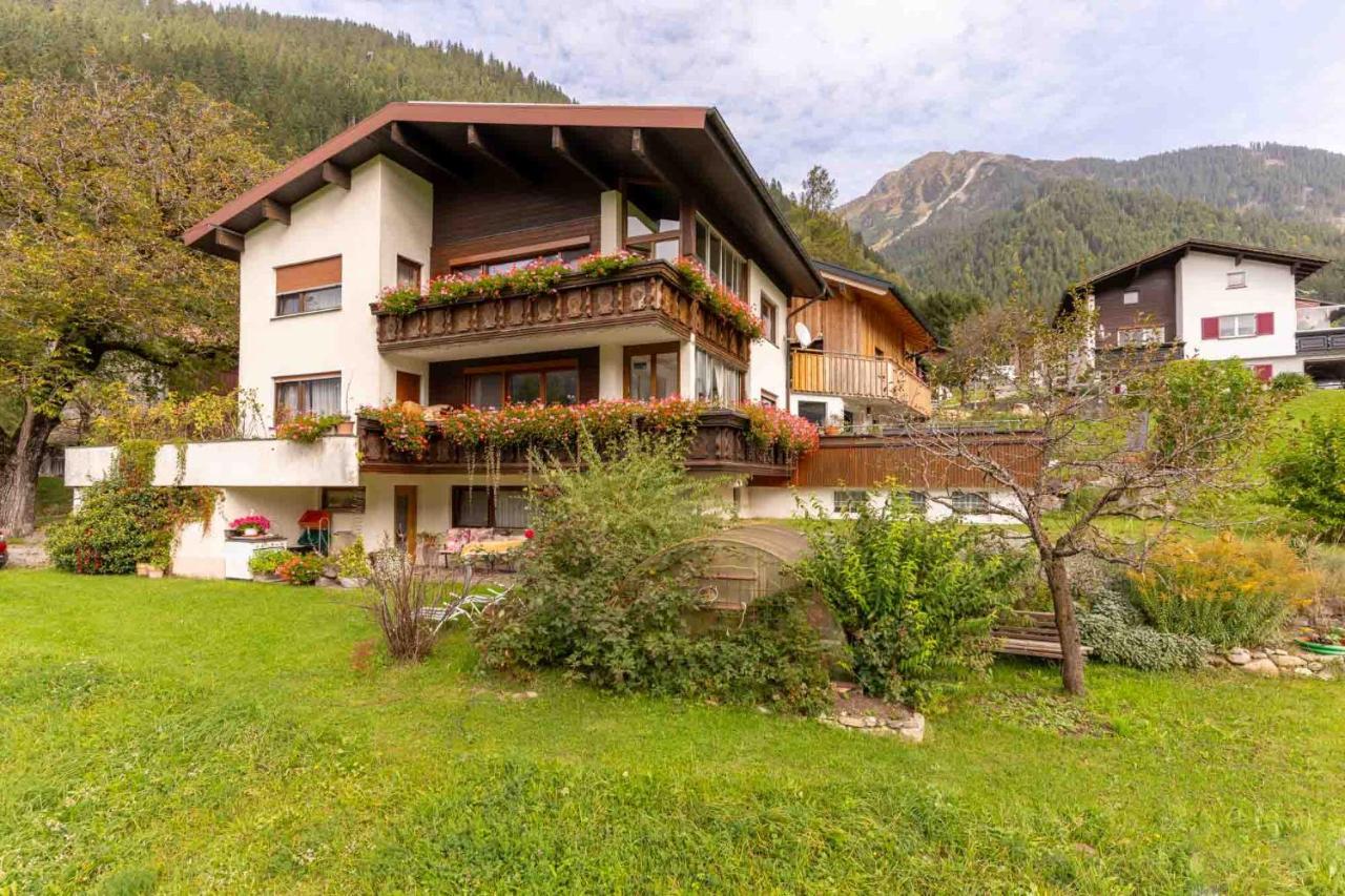 Ferienwohnung Angelika Sankt Gallenkirch Buitenkant foto